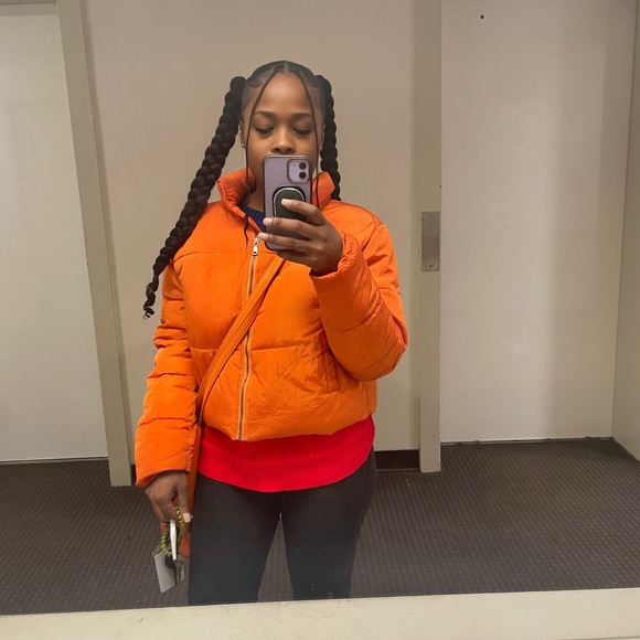 Orange Puffer Jacket with back drawstring and front zipper - Picture 3 of 4